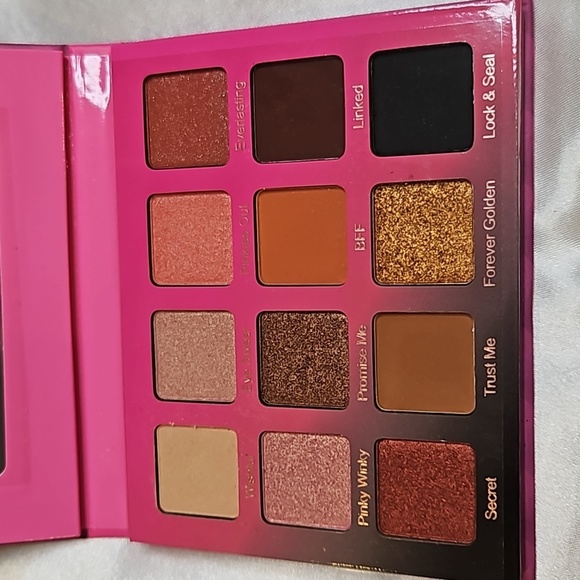 Violet Voss Pinky Promise Eyeshadow Palette New - Picture 2 of 4